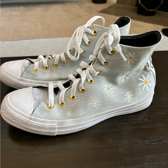 Custom hi top converse womens size 10 - Picture 3 of 8
